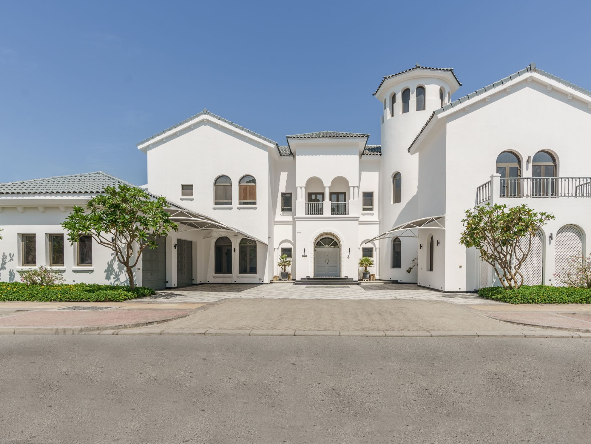 For sale 6 bedrooms villa in Signature Villas, Palm Jumeirah , Dubai